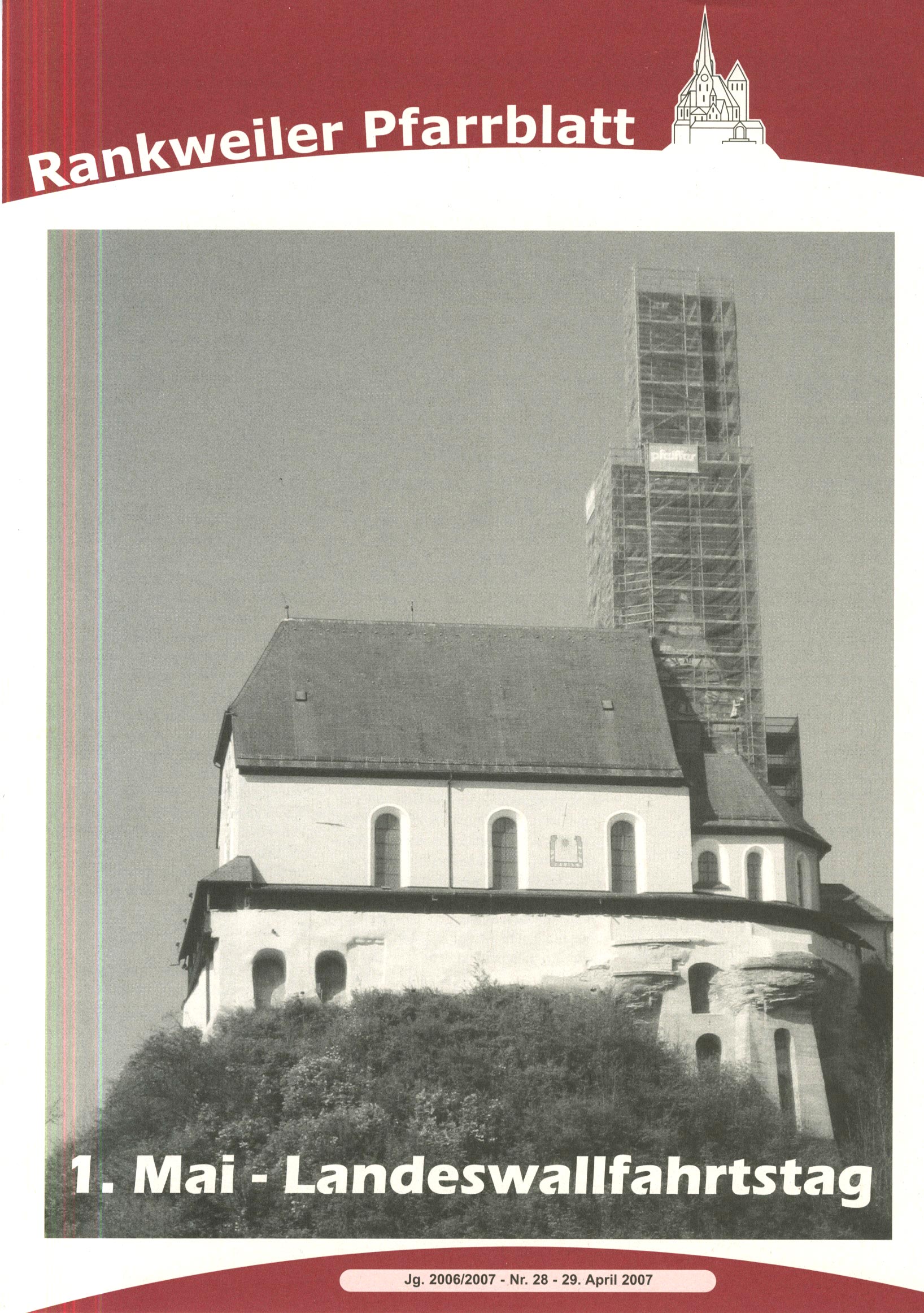 Basilikaturm eingerüstet